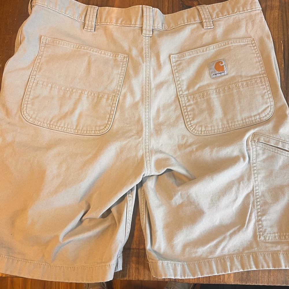 Men’s Carhartt work shorts
